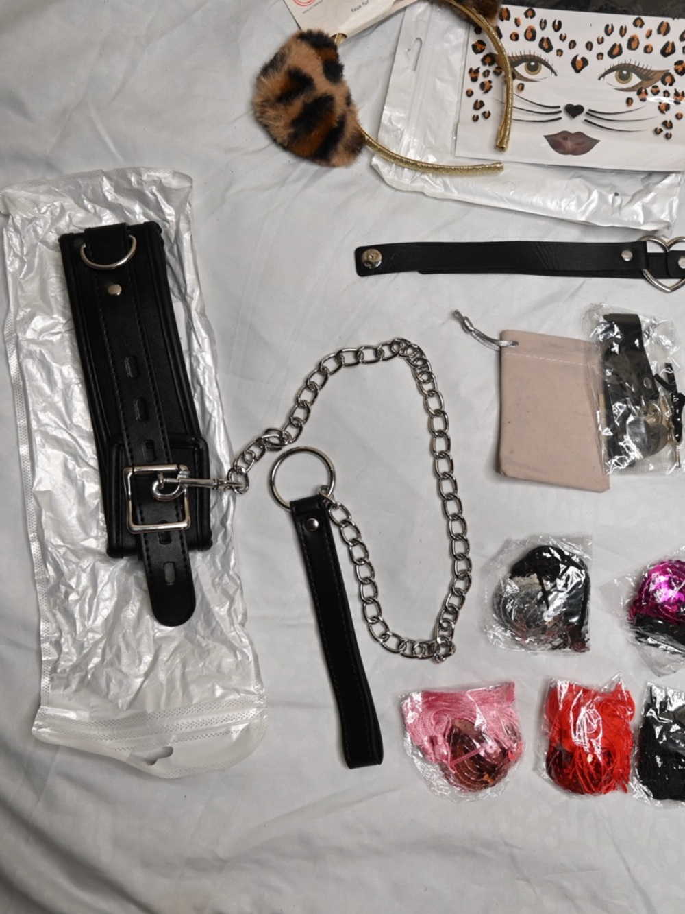 ALL BRAND NEW- Costume and Dress up Essentials